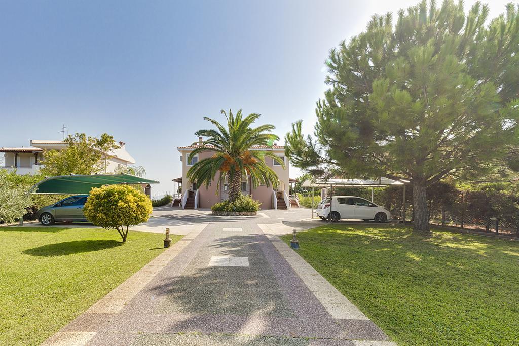 Villa Nefeli - Akti Salonikiou A Агиос Николаос Екстериор снимка
